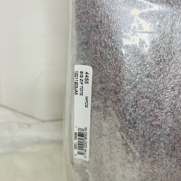 NWT Coach  Zip Top Tote in Signature Canvas - Picture 8 of 9